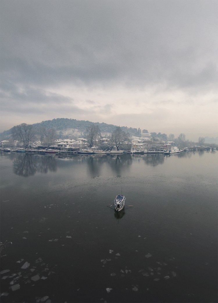 THE UNIQUE HABITABLE ISLAND WITHOUT A NAME IN PAMVOTIS LAKE...